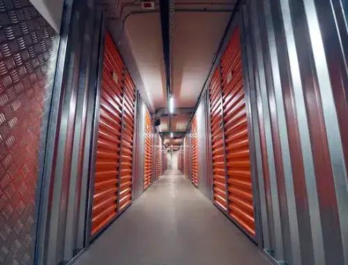 Self-Storage-Service-in-Dubai-by-eselfstorage